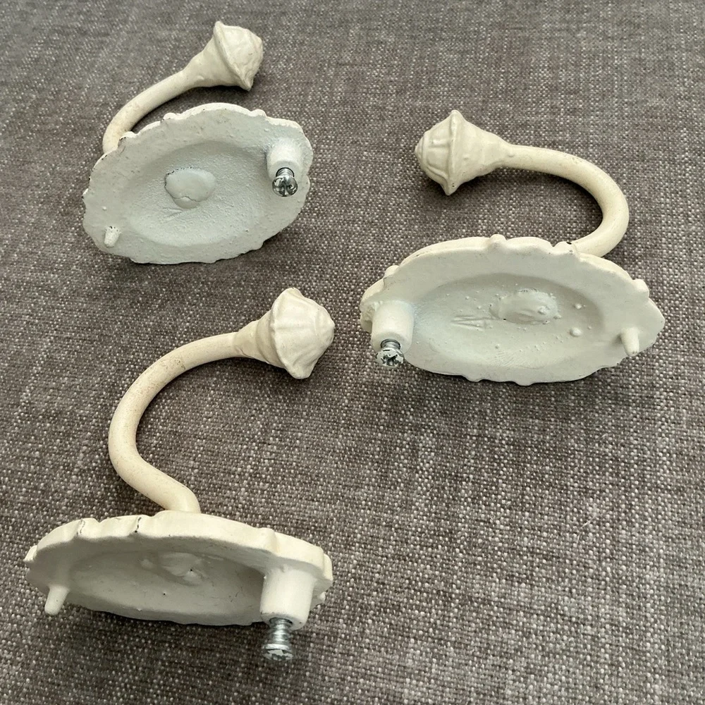 White cast iron wall hooks Set of 3